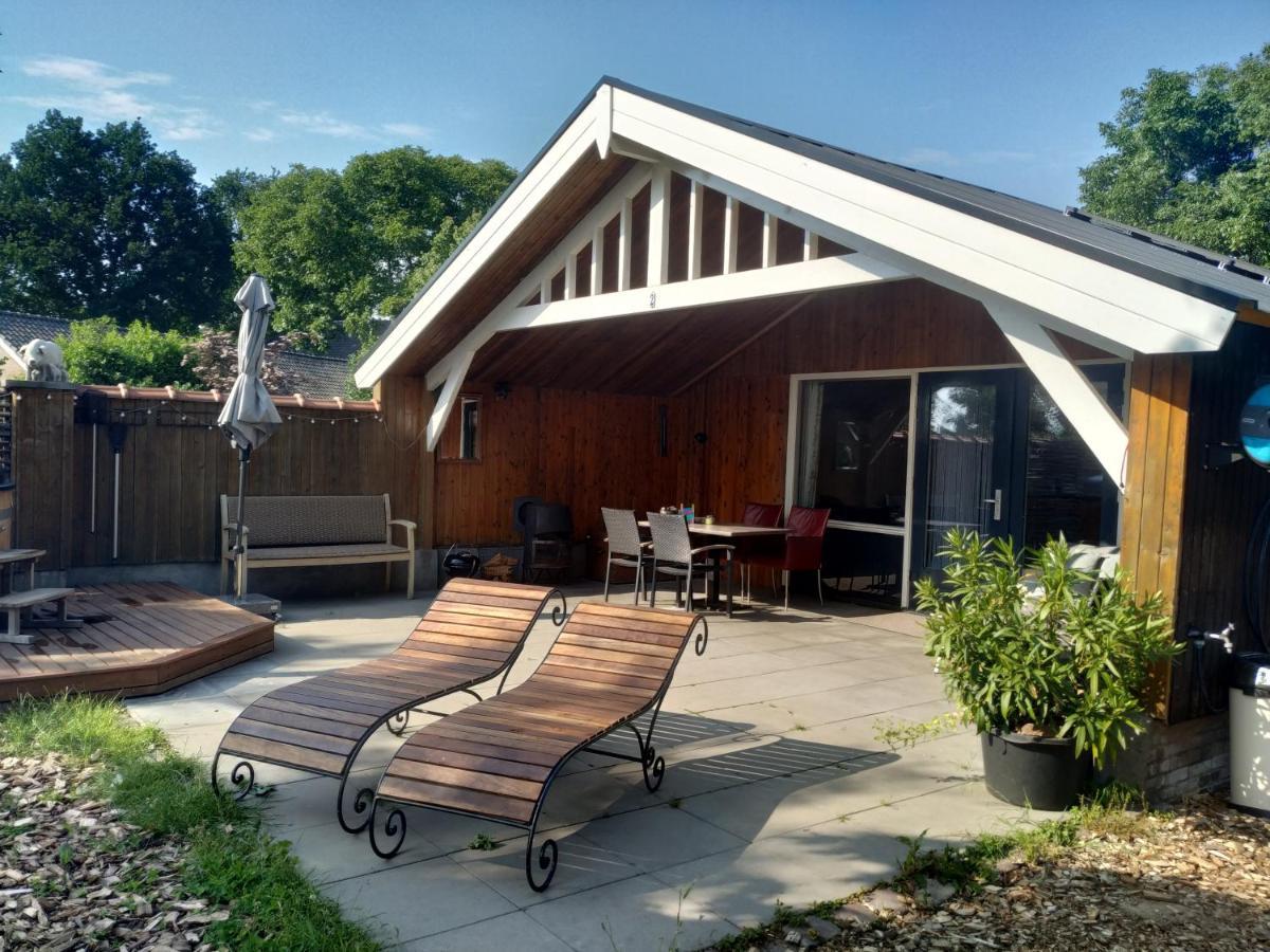 Chalet "Het Biggetje" Hottub - Sauna Volkel 外观 照片