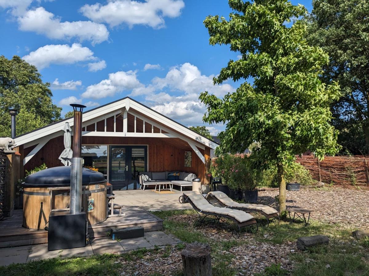 Chalet "Het Biggetje" Hottub - Sauna Volkel 外观 照片