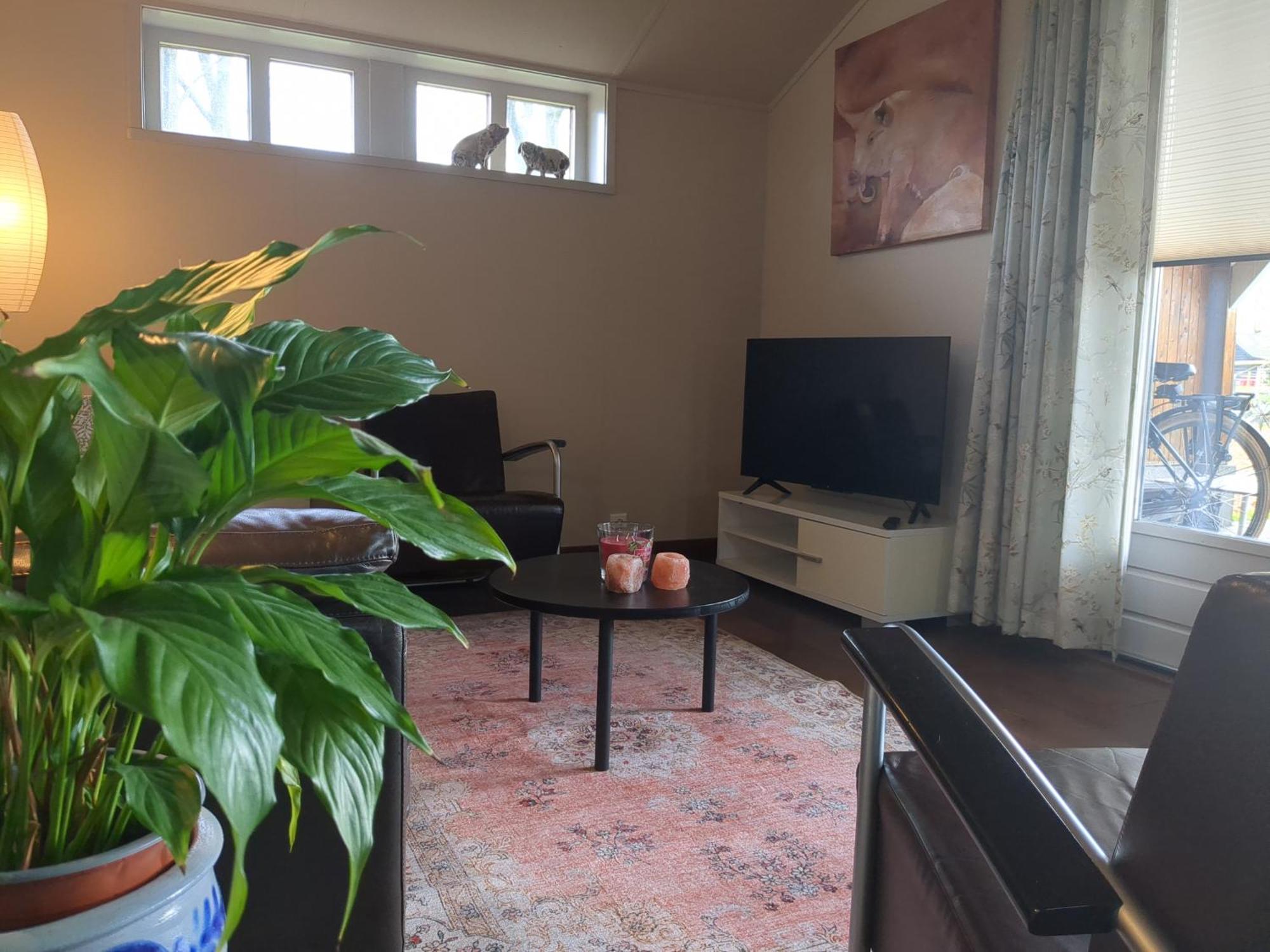 Chalet "Het Biggetje" Hottub - Sauna Volkel 外观 照片