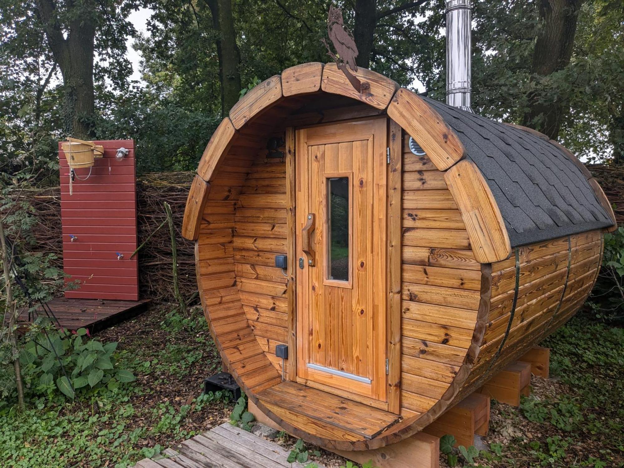 Chalet "Het Biggetje" Hottub - Sauna Volkel 外观 照片